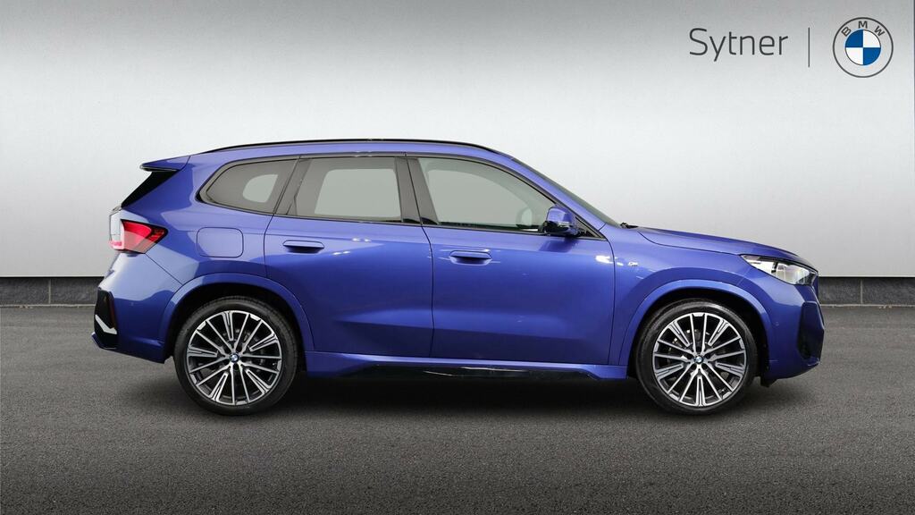 BMW X1 Sdrive 18D M Sport Step Blue #3