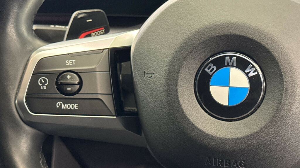 BMW X1 Sdrive 20I Mht Xline Step Green #17