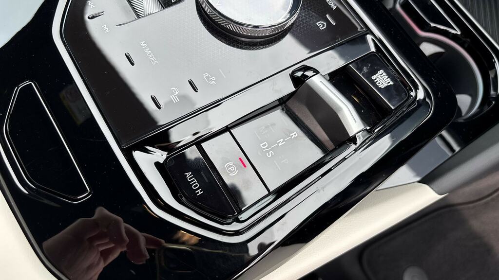 BMW 5 Series M Sport Pro Black #19