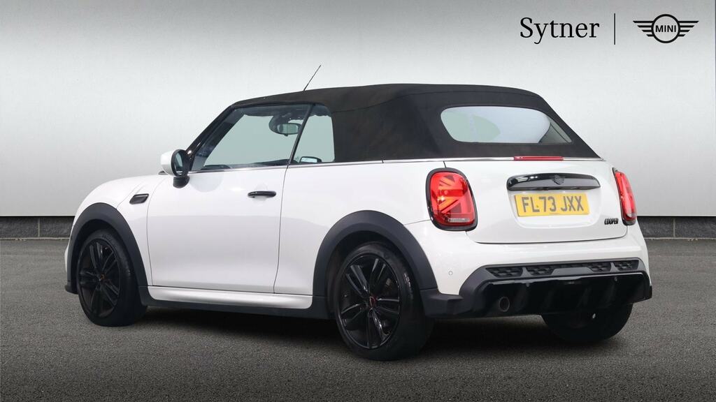 Mini Convertible 1.5 Cooper Sport White #4