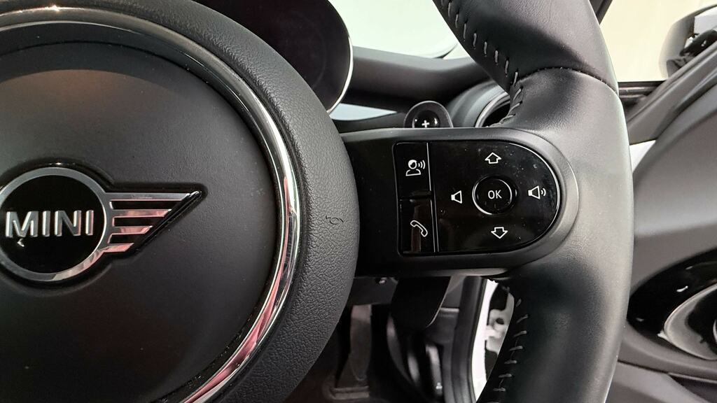 Mini Hatch 1.5 Cooper Classic Steptronic Euro 6 Ss Black #17