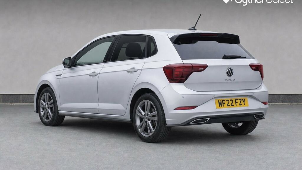 Volkswagen Polo Life Black #3