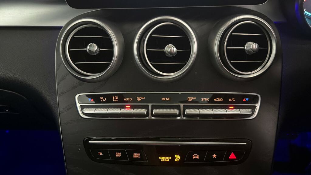 Mercedes-Benz GLC Class Glc 300 Amg Line E 4Matic Black #15