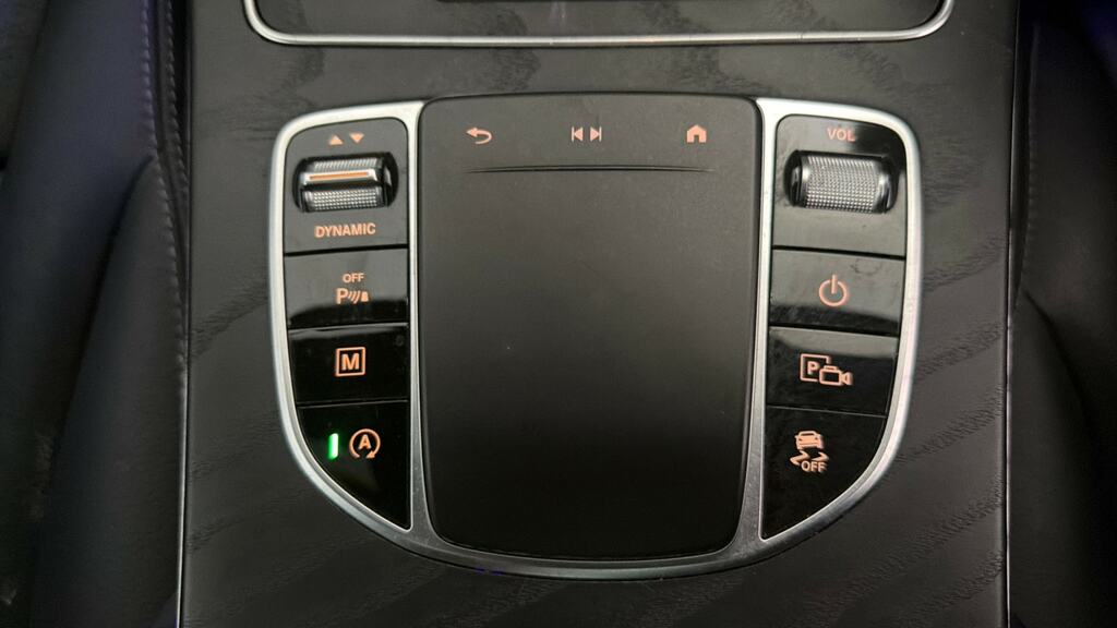 Mercedes-Benz GLC Class Glc 300 Amg Line E 4Matic Black #18