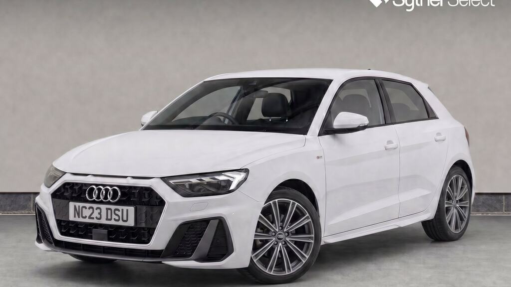 Audi A1 Black Edition 30 Tfsi 110 Ps S Tronic Red #2