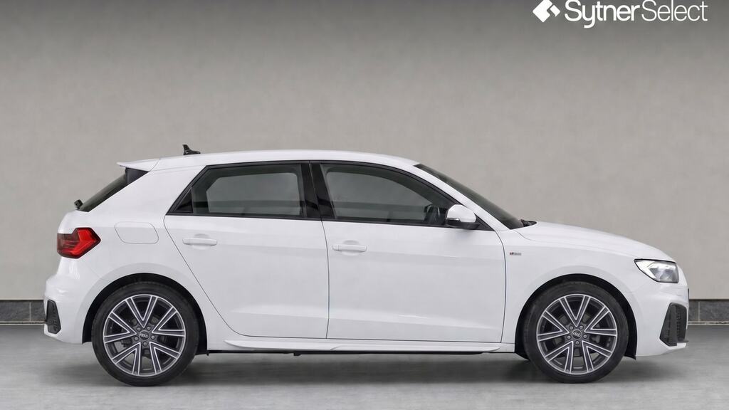 Audi A1 Black Edition 30 Tfsi 110 Ps S Tronic Red #8