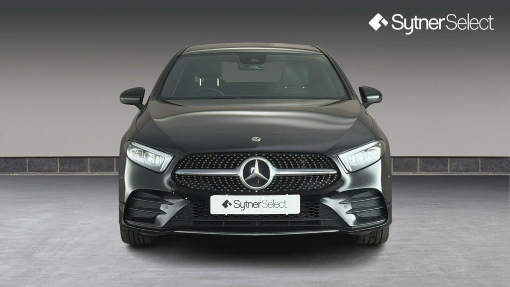 Mercedes-Benz A Class A200 Amg Line Executive Black #4