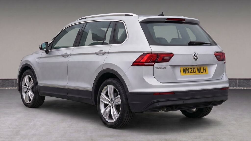 Volkswagen Tiguan Sel White #3