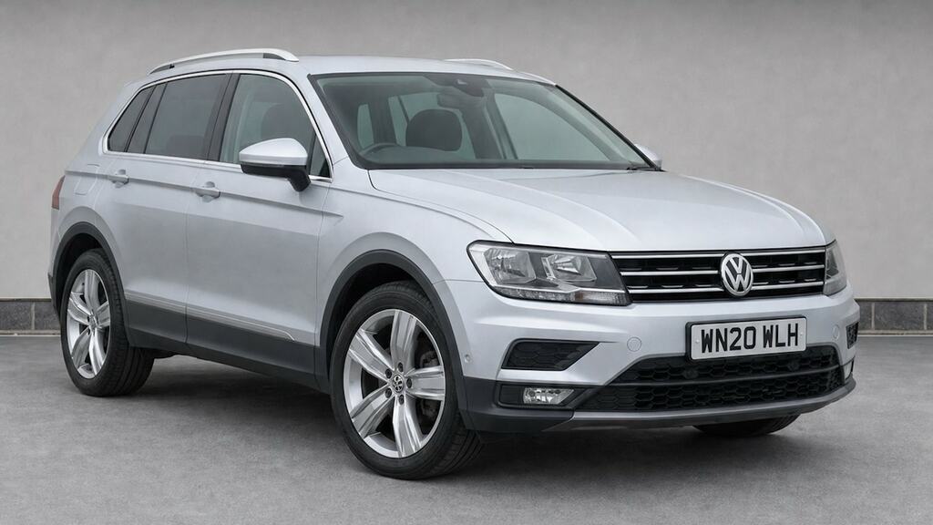 Volkswagen Tiguan Sel White #1