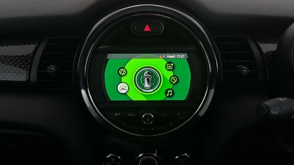 Mini Hatch 1.5 Cooper Exclusive II Comfortnav Pck Green #15