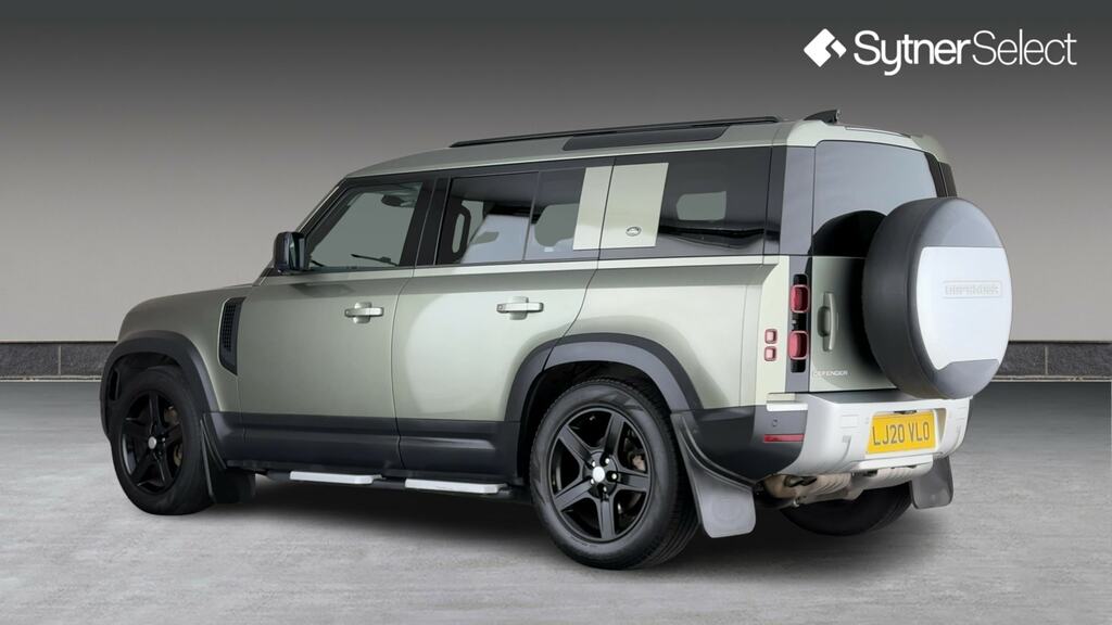 Land Rover Defender 110 2.0 D240 Se 110 Green #2