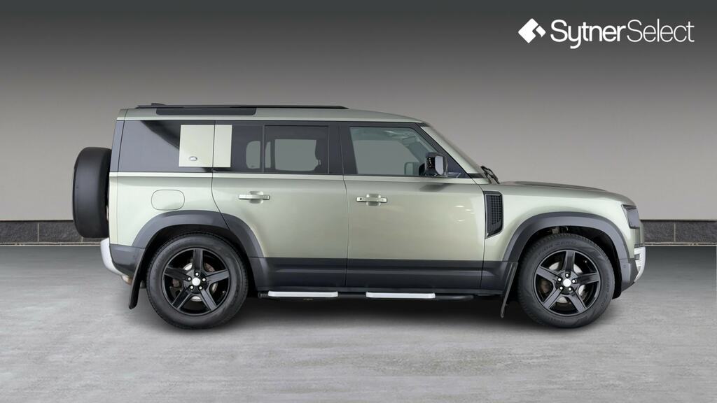 Land Rover Defender 110 2.0 D240 Se 110 Green #3