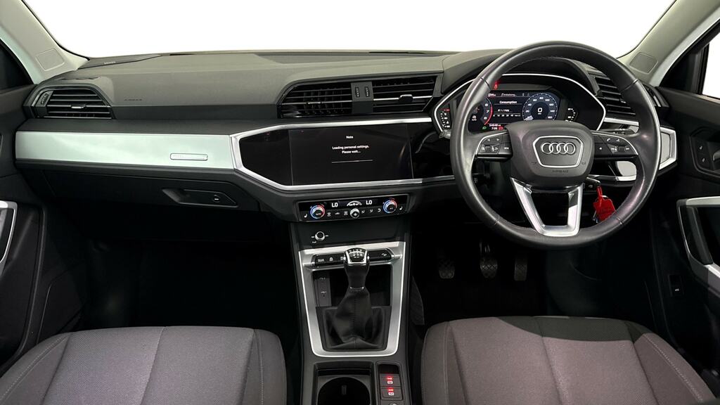 Audi Q3 35 Tfsi Technik Blue #6