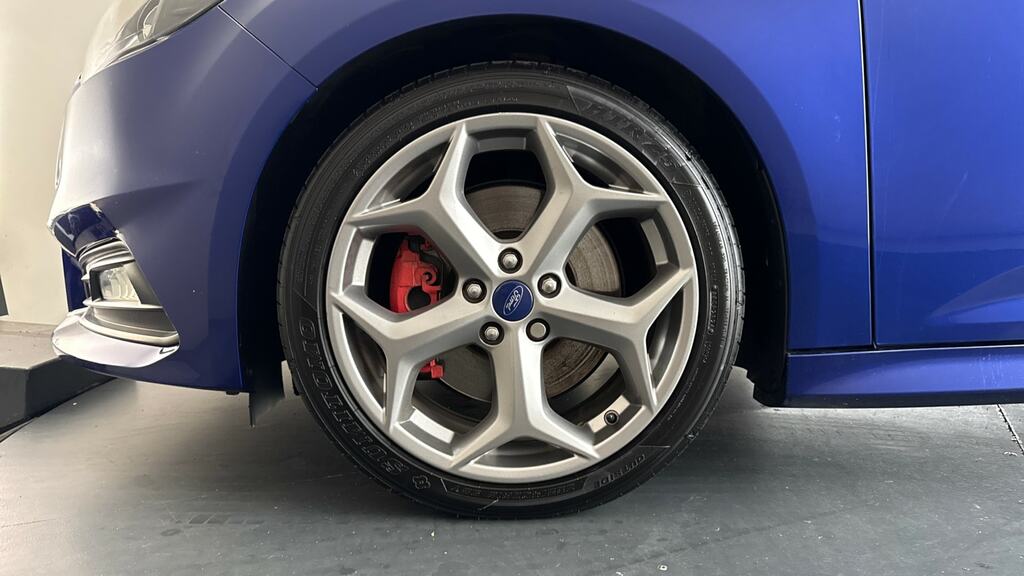 Ford Focus 1.0 Ecoboost 125 Zetec Blue #24