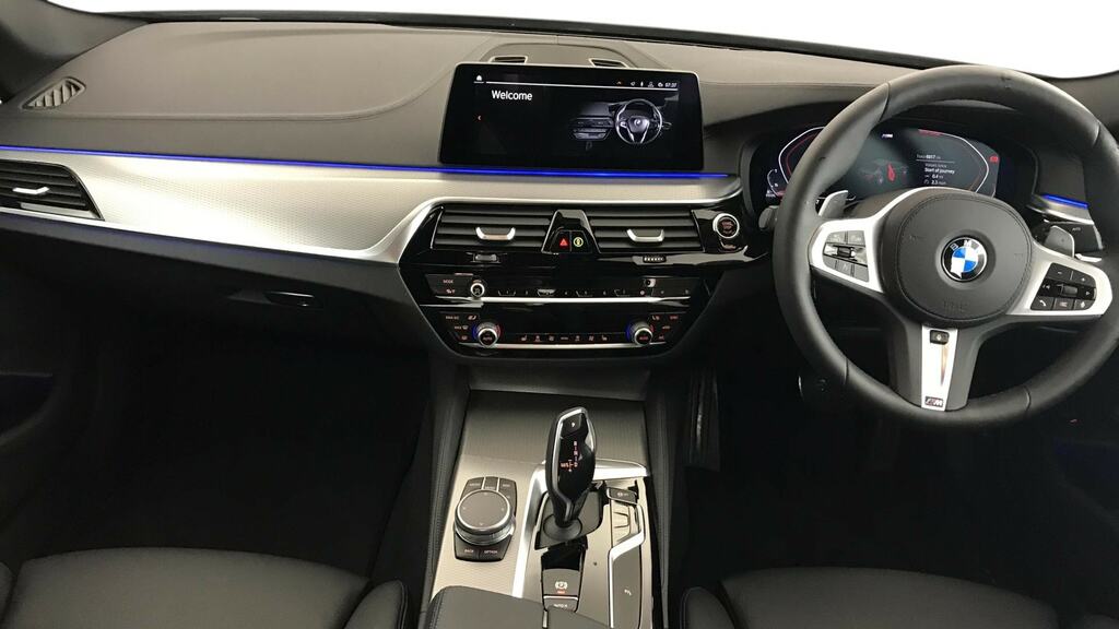 BMW 5 Series 520D Xdrive M Sport Plus Pack Grey #4