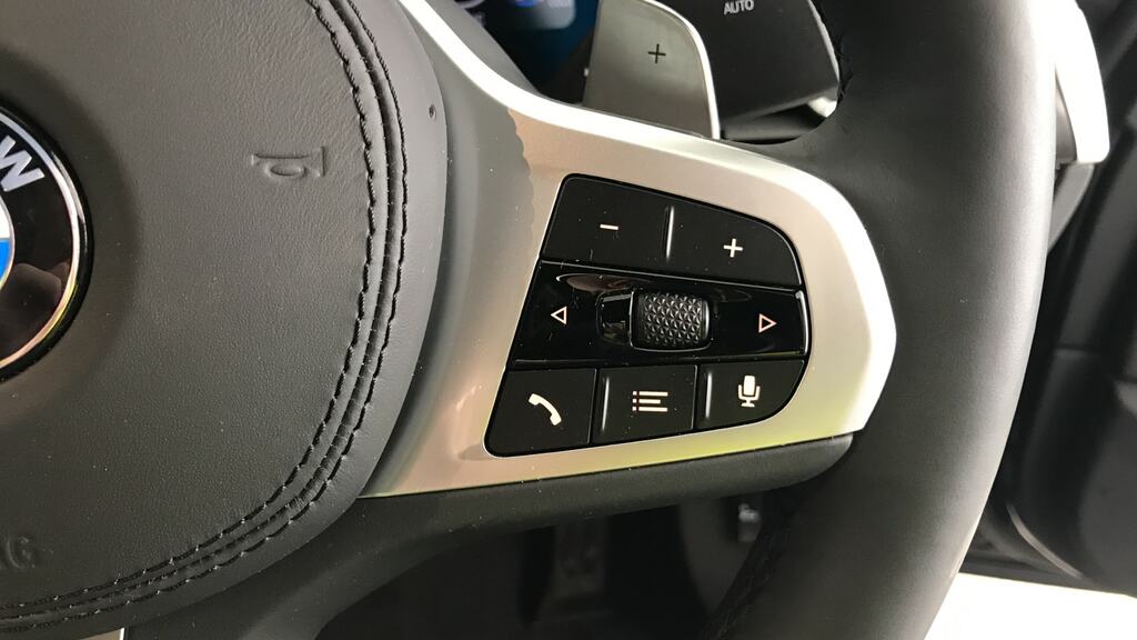 BMW 5 Series Se Black #17