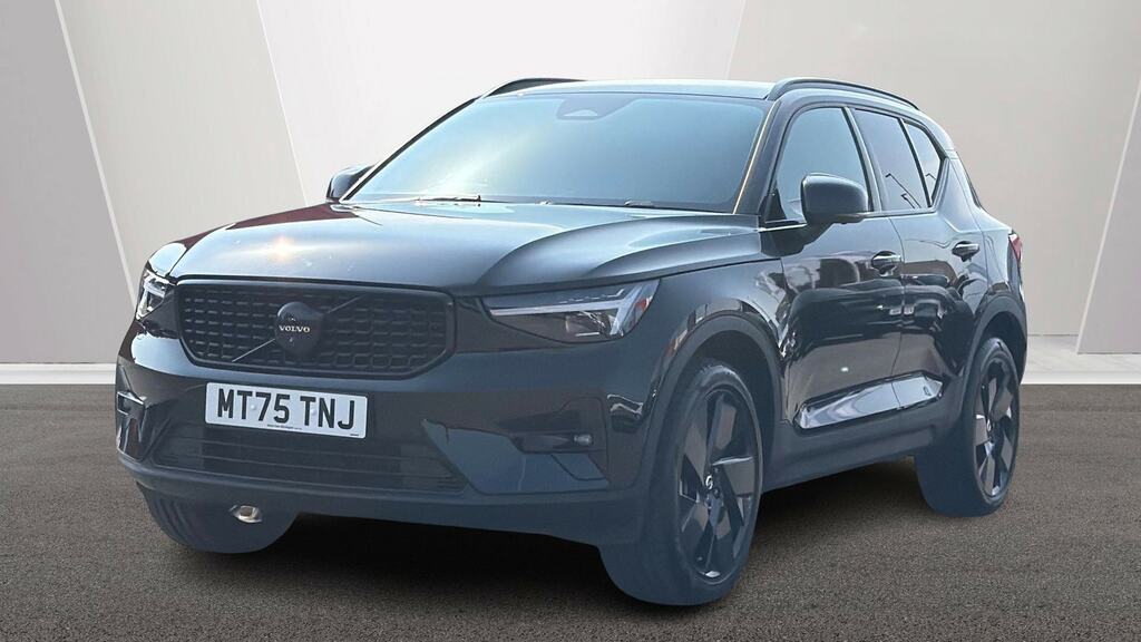 Volvo XC40 2.0 B4p Plus Pro Black Edition MT75TNJ Black #6
