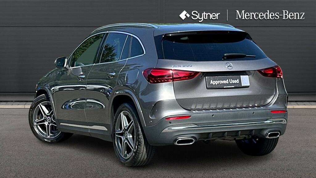 Mercedes-Benz GLA Class Gla 200 Amg Line Executive P16PEJ Grey #2