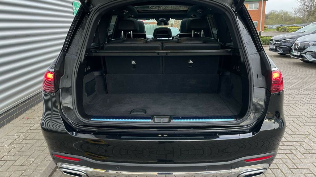 Mercedes-Benz  2548Ls White #16