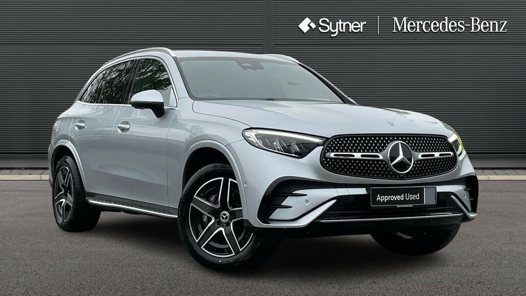 Mercedes-Benz GLC Class Glc 300E 4Matic Amg Line 9G-tronic Silver