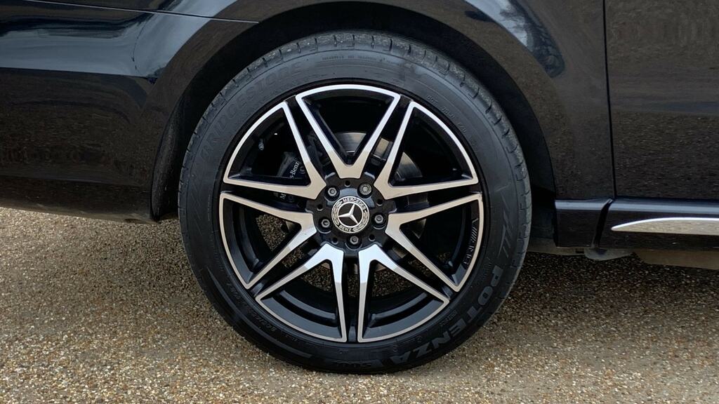 Mercedes-Benz V Class V300 D 237 Amg Line 9G-tronic Long Black #5