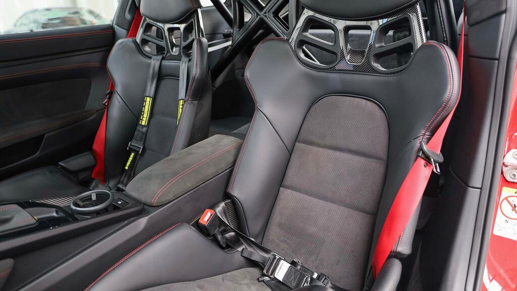 Porsche 911 911 Carrera 4 Gts Grey #8