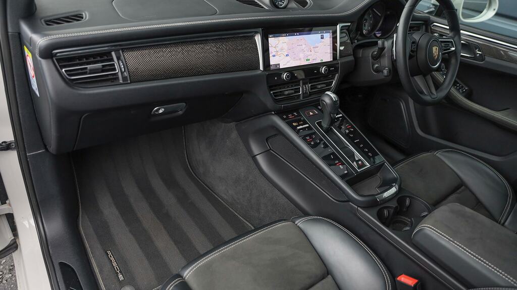 Porsche Macan Gts Pdk Grey #3