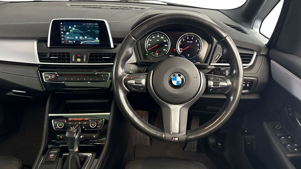 BMW 2 Series Active Tourer 225Xe M Sport Premium Black #5