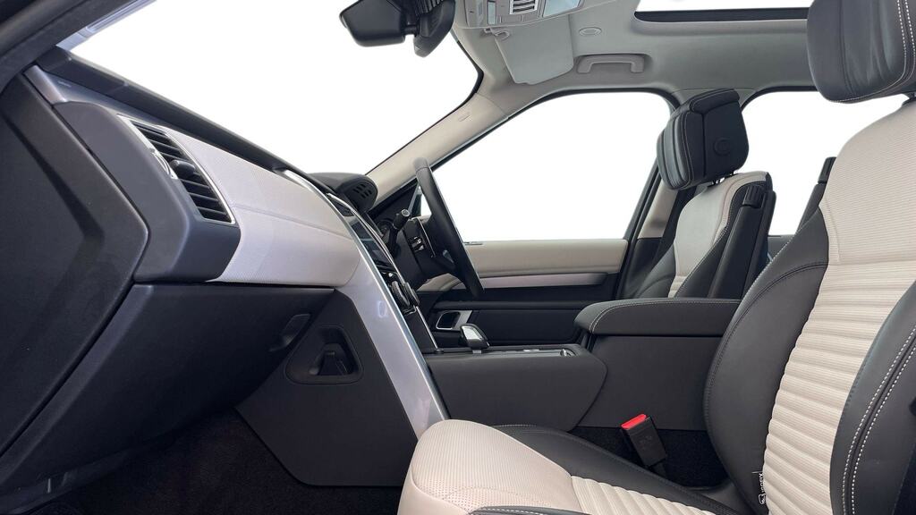 Land Rover Discovery 3.0 D350 Dynamic Hse Black #3