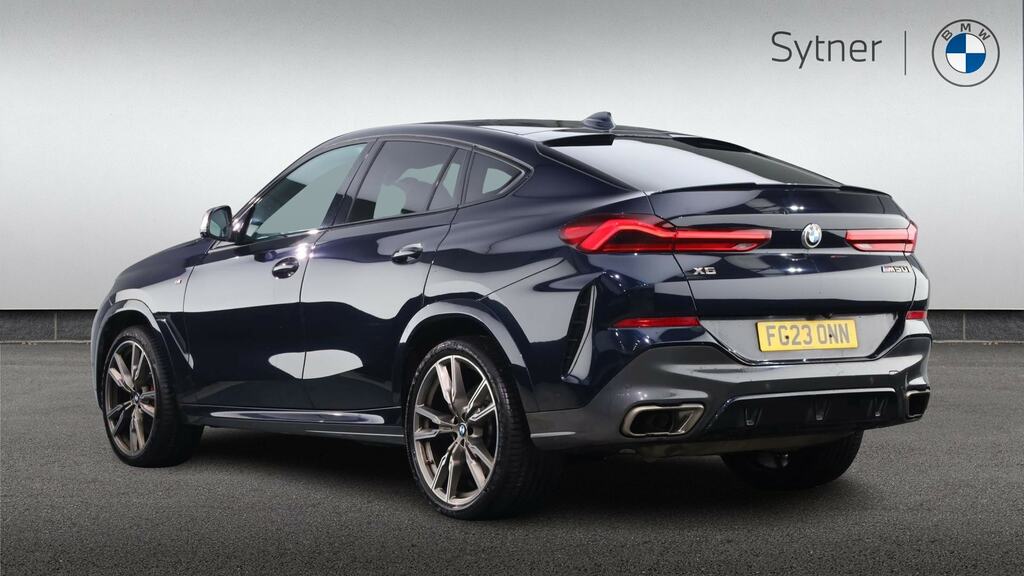 BMW X6 Xdrive M50i Black #2