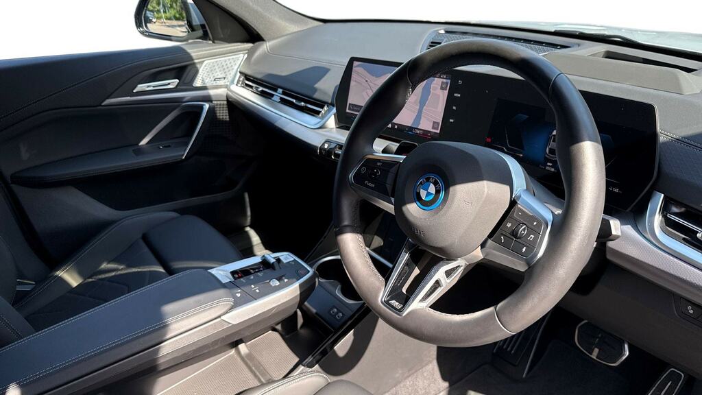 BMW iX2 150Kw Edrive20 M Sport 65Kwh Grey #6