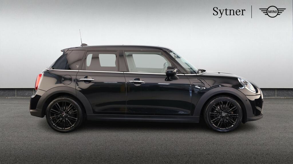 Mini Hatch 1.5 Cooper Exclusive Premium Plus EO23VDD Black #3