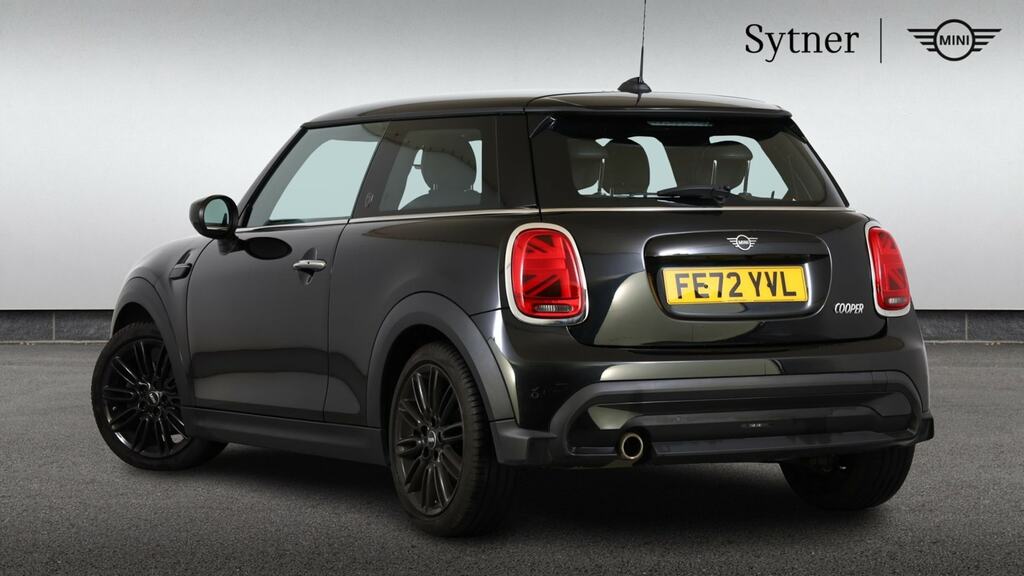 Mini Hatch 1.5 Cooper Exclusive Black #2