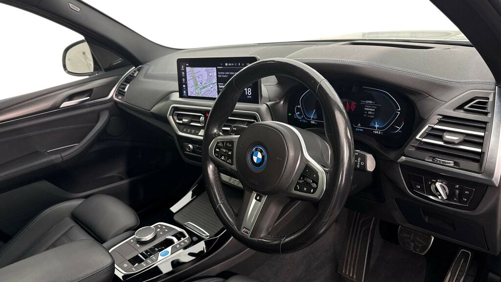 BMW iX3 210Kw M Sport Pro 80Kwh White #6
