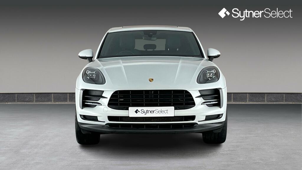 Porsche Macan 5dr Pdk White #4