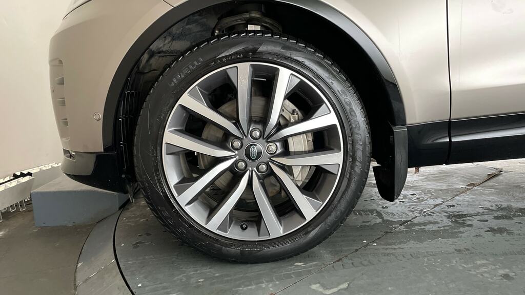 Land Rover Discovery 3.0 D300 Metropolitan Edition Grey #24