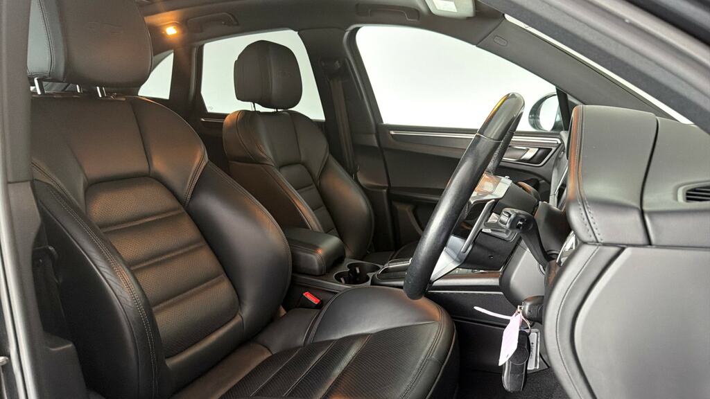 Porsche Macan 2.0T Pdk 4Wd Euro 6 Ss U9864 Ulez White #10