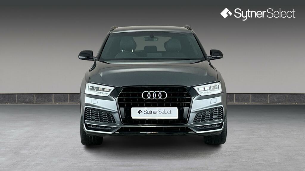 Audi Q3 1.4T Fsi Black Edition KW18WJO Grey #4