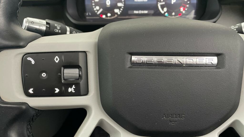 Land Rover Defender 90 3.0 D250 S 90 6 Seat Green #16