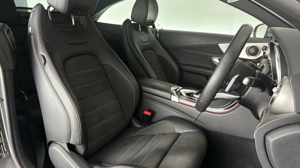 Mercedes-Benz C Class C 300 Amg Line Premium Black #14
