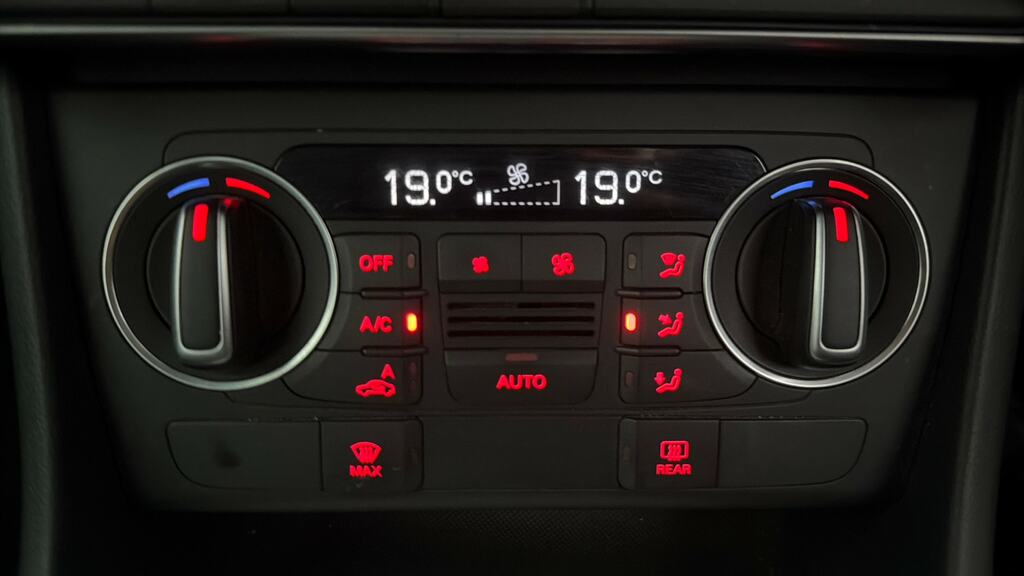 Audi Q3 2.0 Tdi S Line Plus Quattro Euro 6 Ss Blue #16