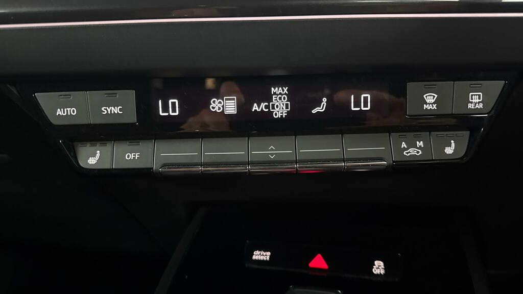 Audi Q4 E Tron 35 Sport Suv 55Kwh 170 Ps Black #16