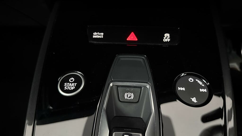 Audi Q4 E Tron 35 Sport Suv 55Kwh 170 Ps Black #31