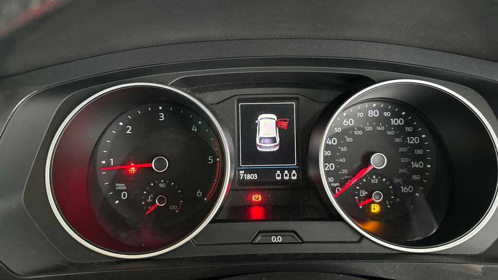 Volkswagen Tiguan  White #13