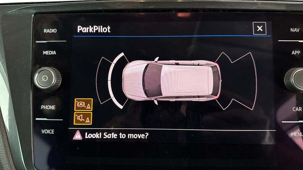 Volkswagen Tiguan  White #29