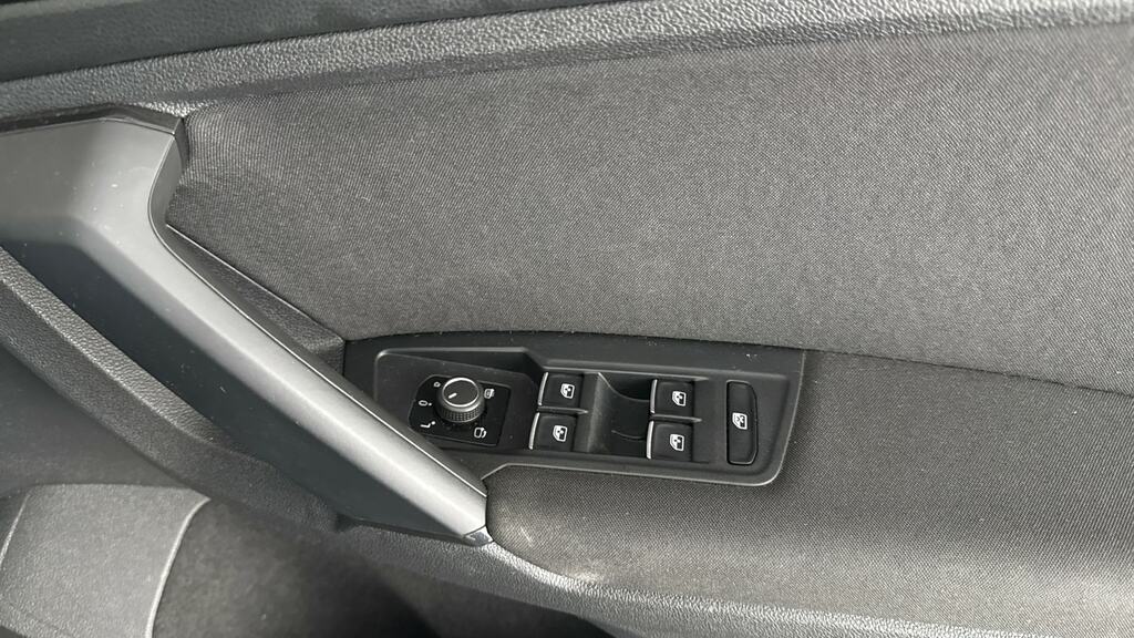 Volkswagen Tiguan  White #21