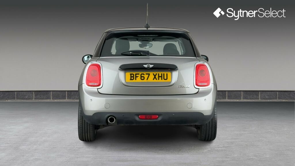 Mini Hatch 1.2L One Red #5
