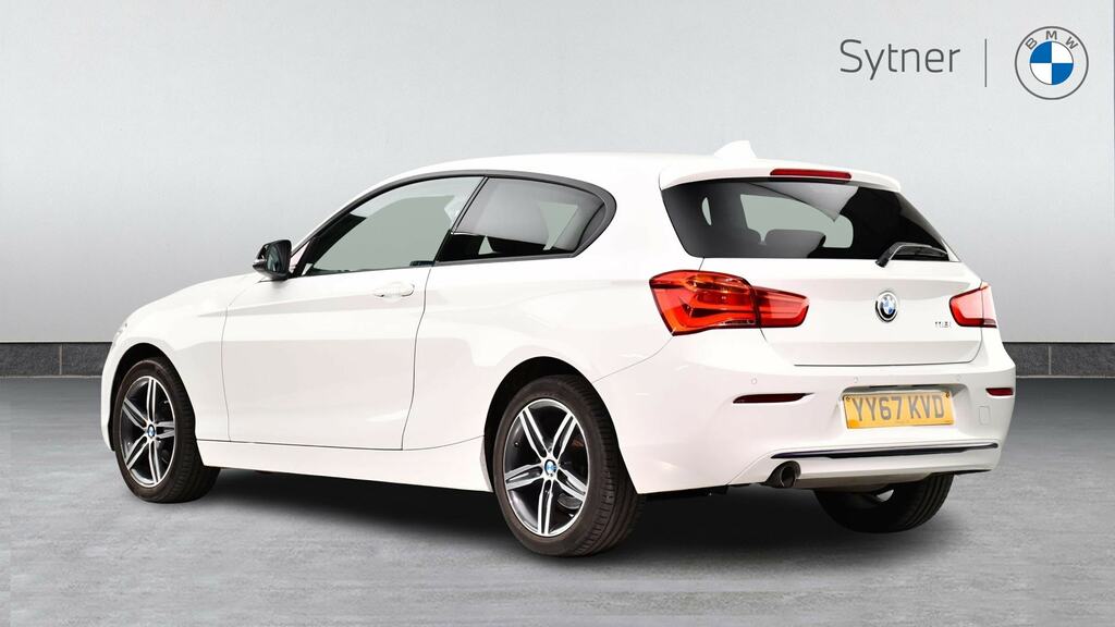 BMW 1 Series 118I 1.5 Sport White #2