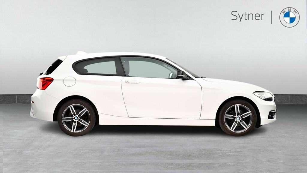 BMW 1 Series 118I 1.5 Sport White #3
