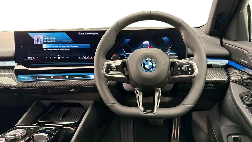 BMW i5 250Kw Edrive40 M Sport Pro 84Kwh White #5